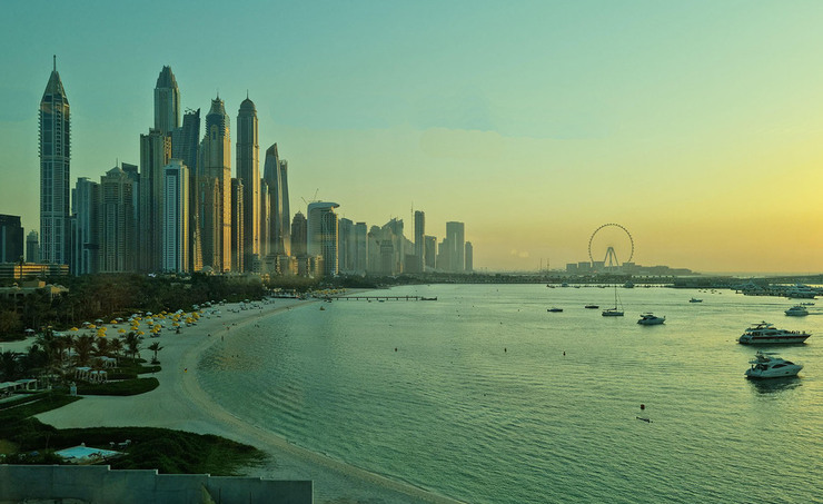 Теплое море и отличные пляжи