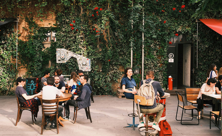 Радушие местных жителей