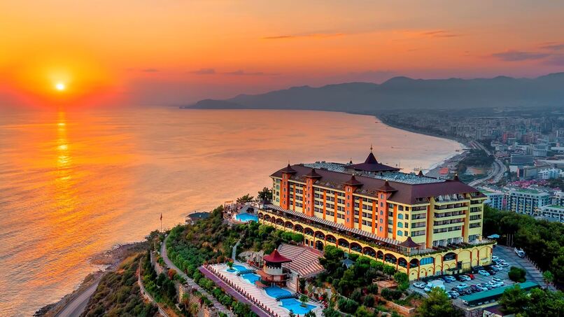 Отель Utopia World Hotel в Каргыджаке