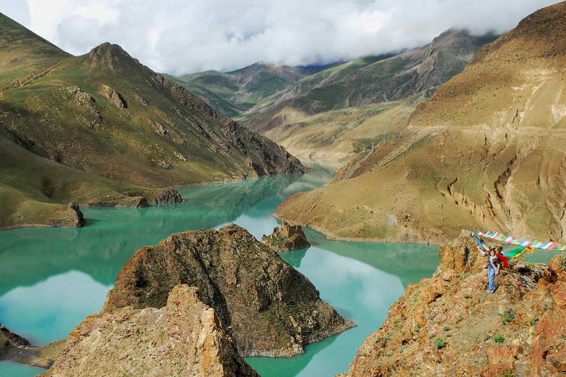 Тибетское горное озеро