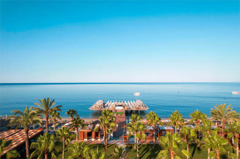 Пляж отеля Justiniano Club Park Conti