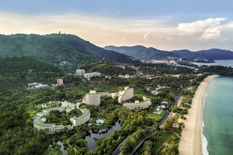 Отель Pullman Phuket Arcadia Karon Beach Resort